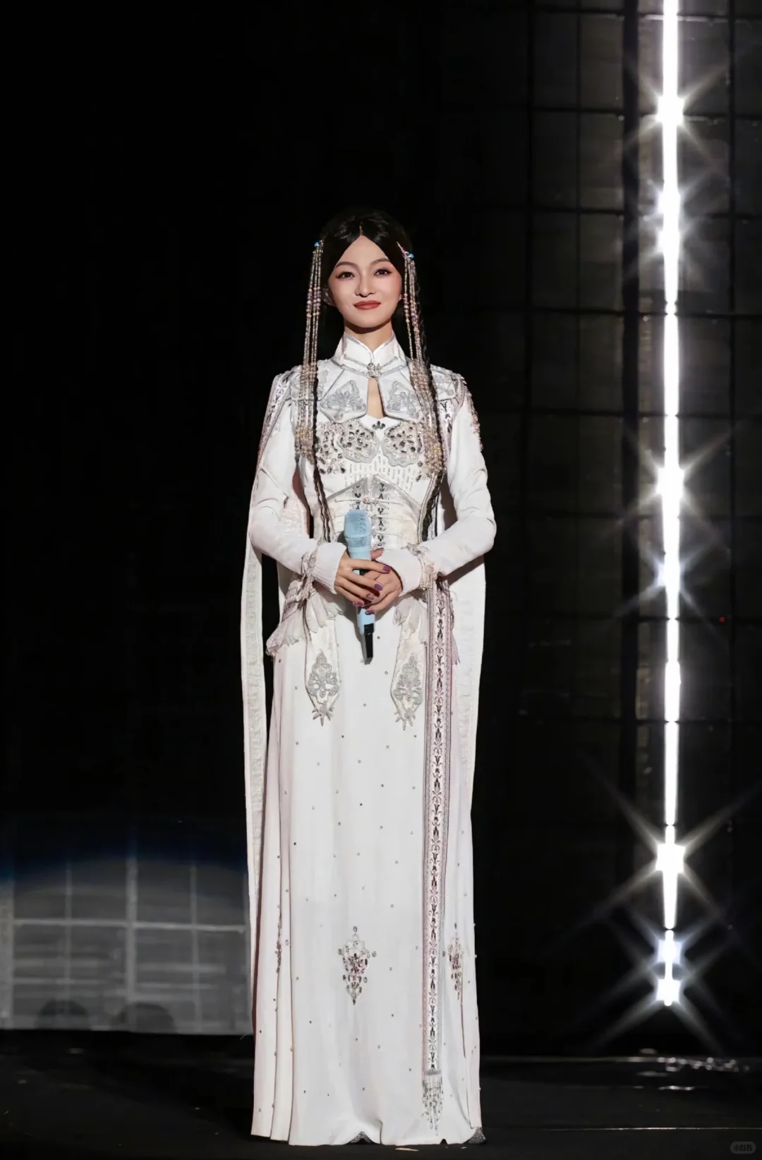 很荣幸被邀设计展❤️吉雅其