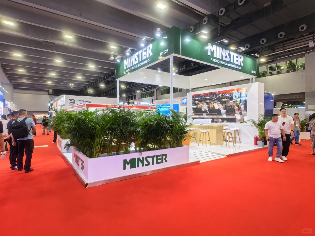 制罐工业展·绿意盎然的白净空间