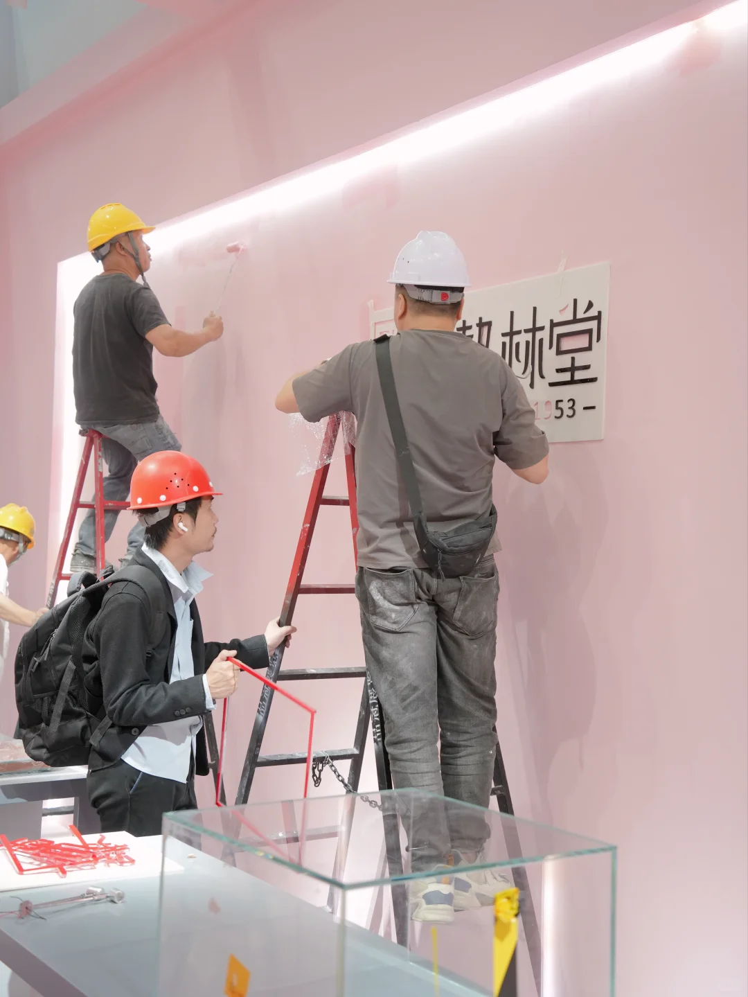 千十弄X艺林堂·深圳茶博会准备中…