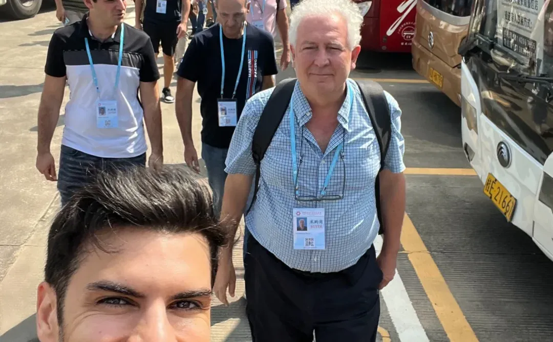 我们的阿根廷客户在广交会上非常活跃