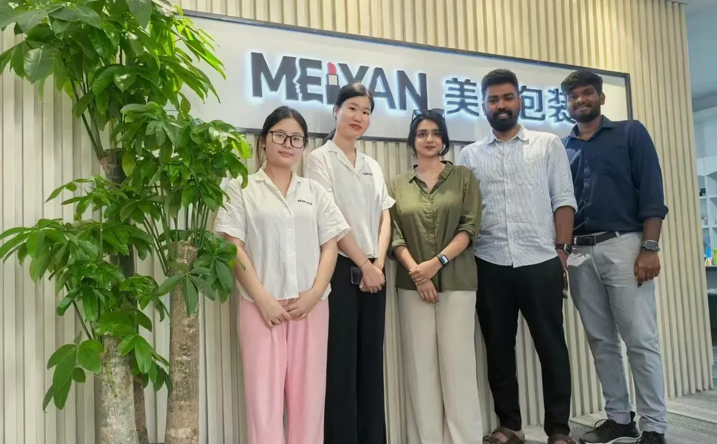 外贸业务员招聘:高薪+不用自主开发客户