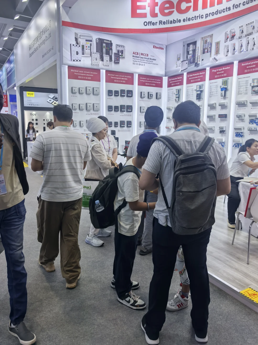 谁懂啊，广交会挖到的宝藏外商。