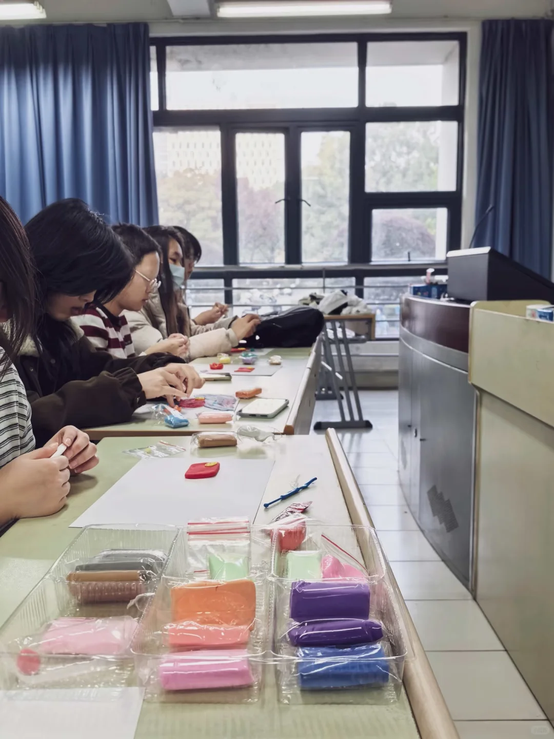 卓服2503团日活动