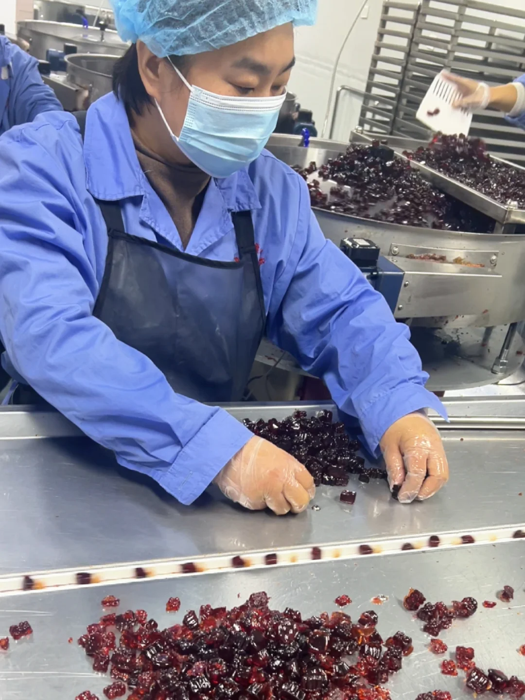 你的网红软糖，正在这条生产线诞生?