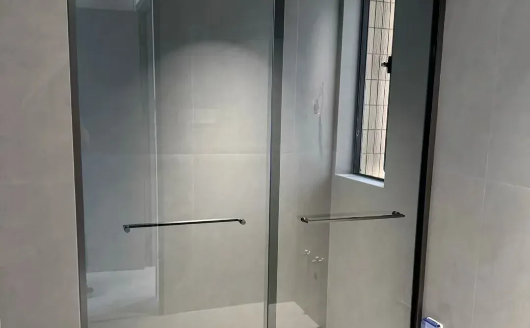 姐妹们，2个淋浴房这个价格贵了吗❓