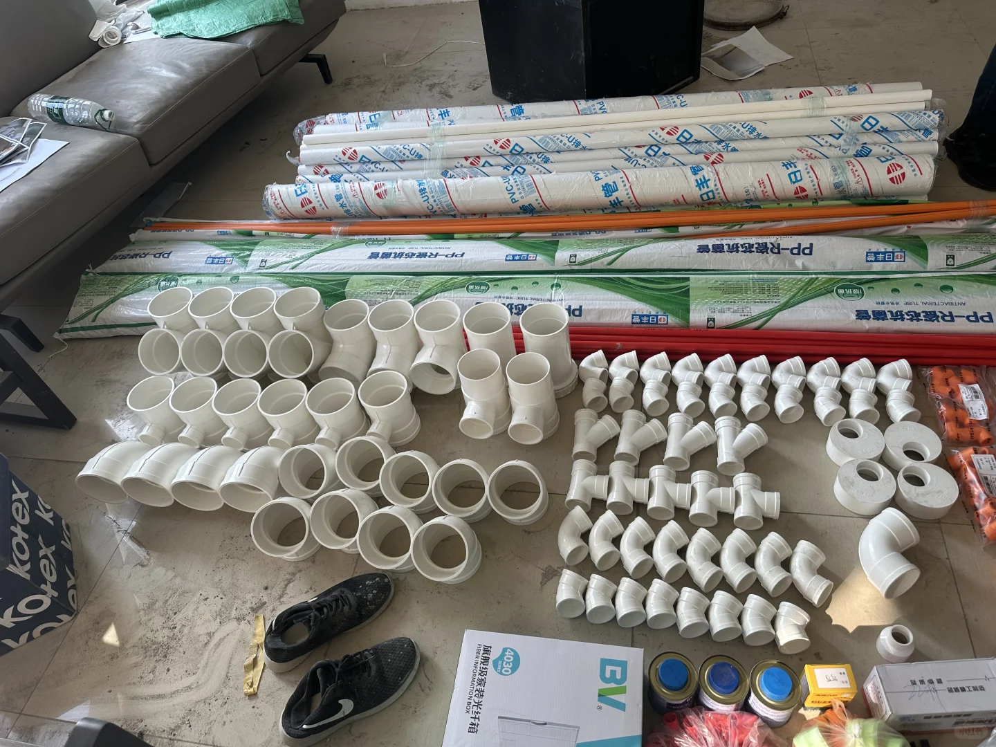 电线配送实拍｜南宁建材批发