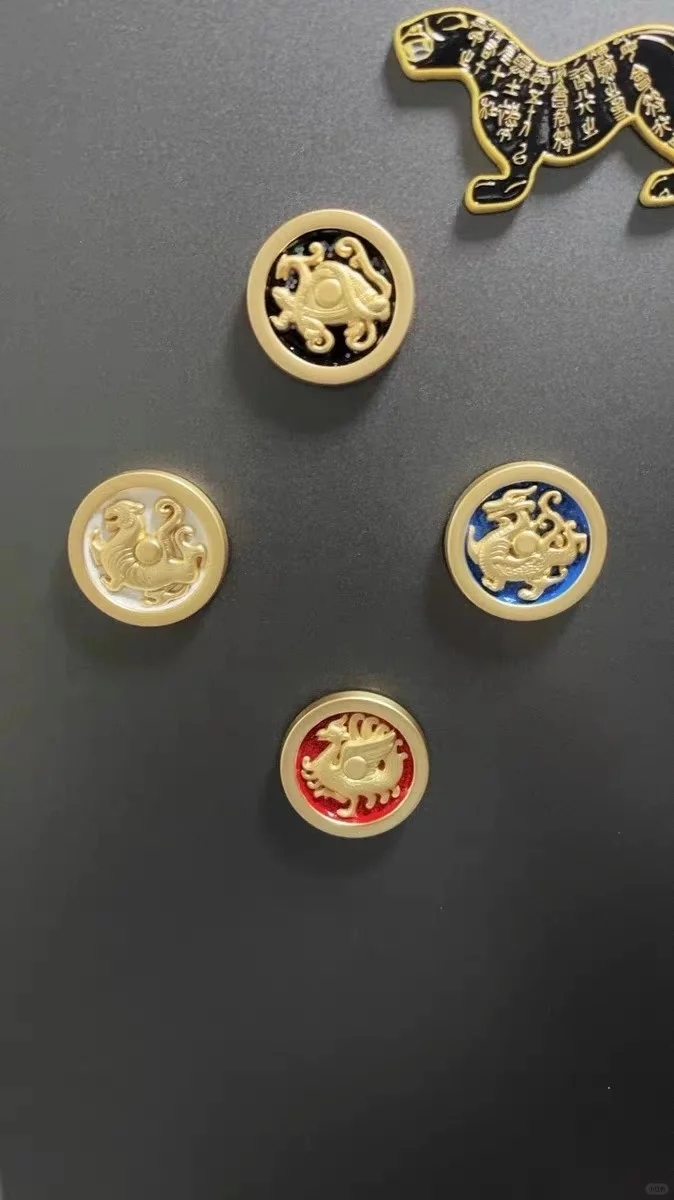 企业礼品定制天花板！从上市礼到春节礼盒