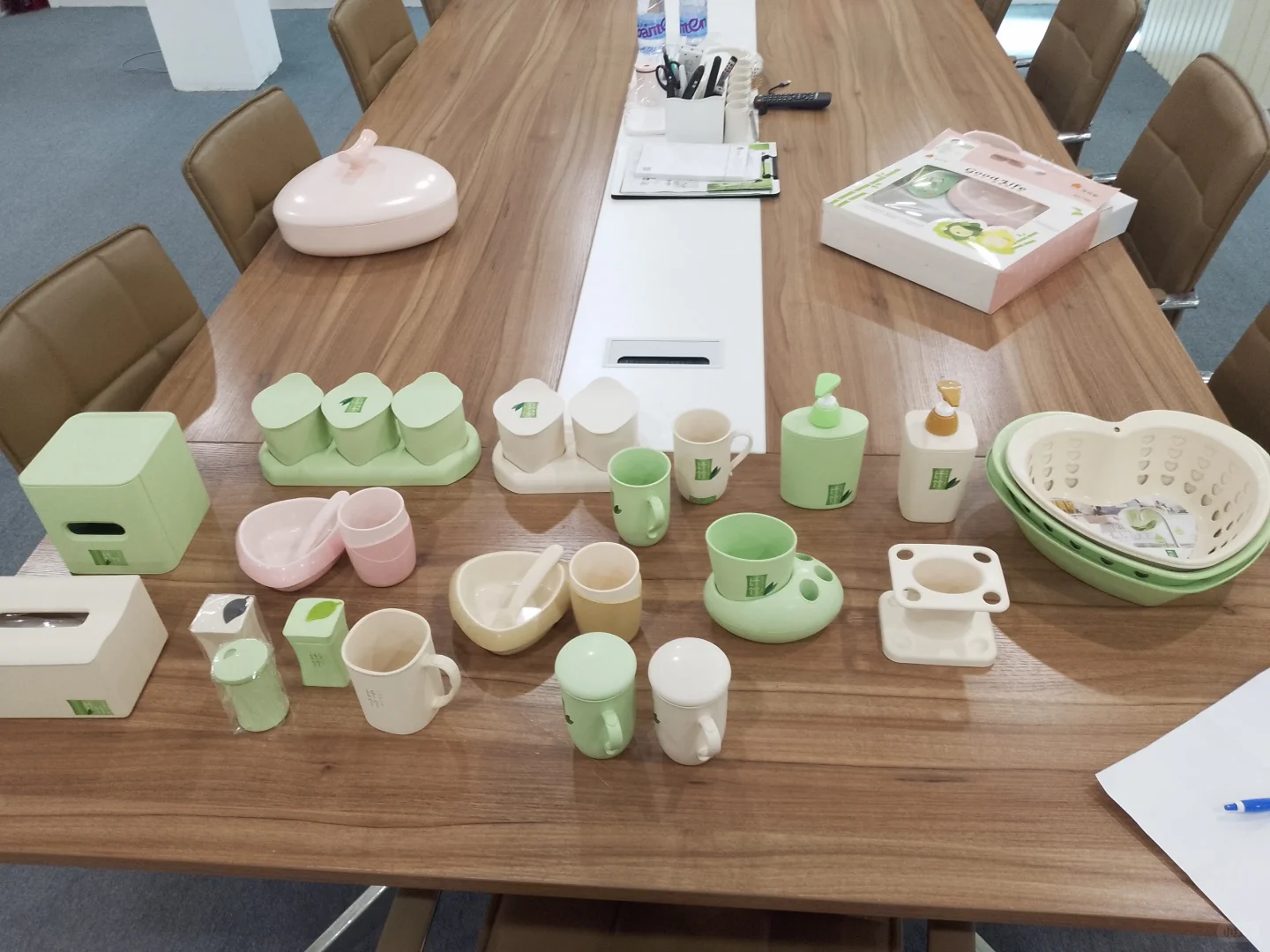 源头工厂找贸易公司或外贸公司合作