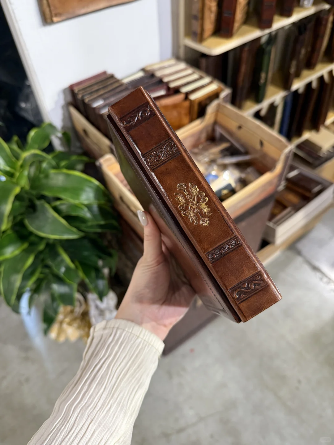 米兰展会买到的笔记本，颜值高到舍不得写！