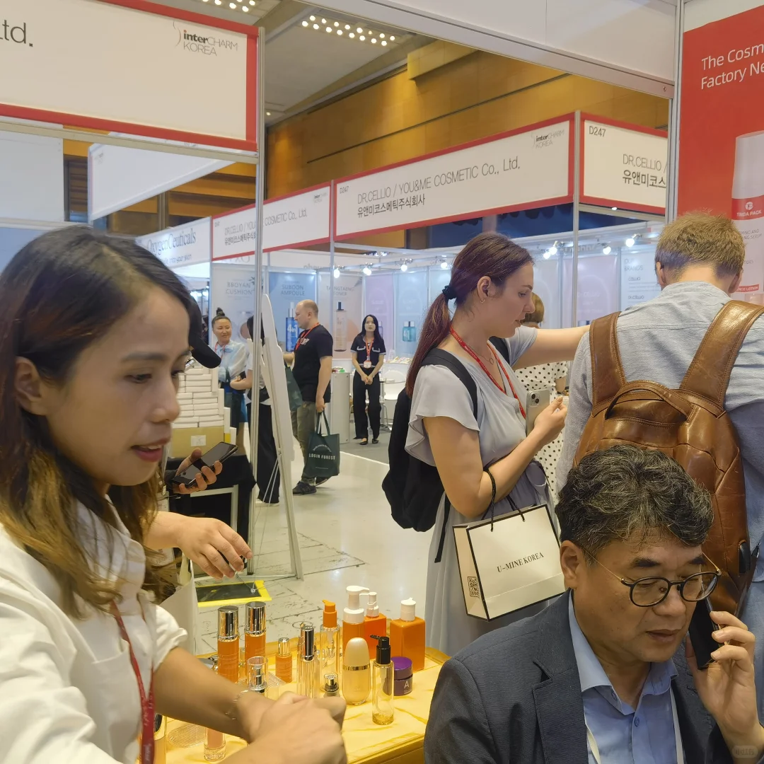 国外的标摊展位9平米就这样