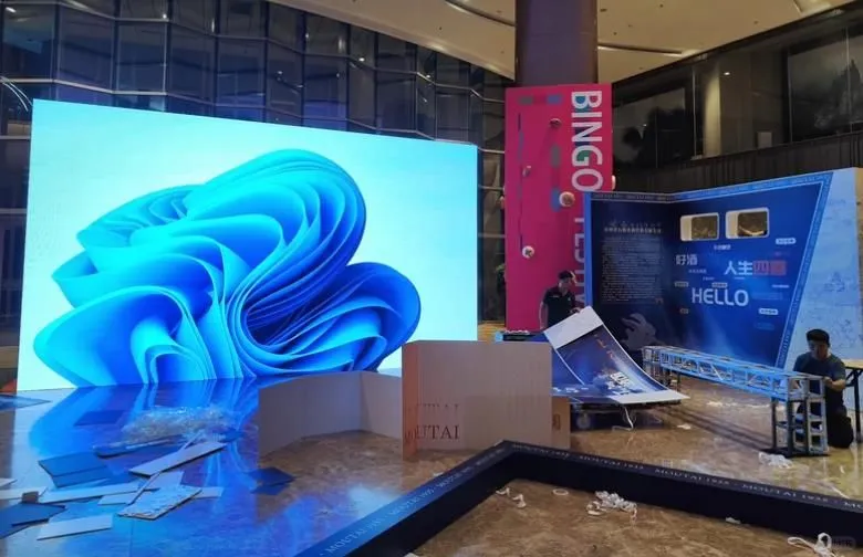 沙发桌椅物料、会场布置、舞台搭建,年会