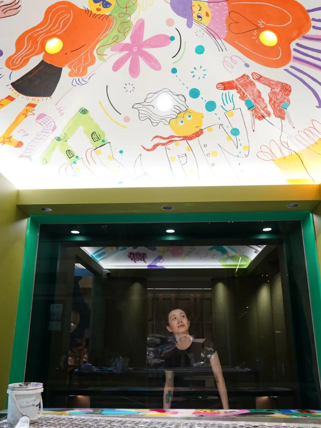 重装开业｜和插画师孙佳艺，打造袜子天花板