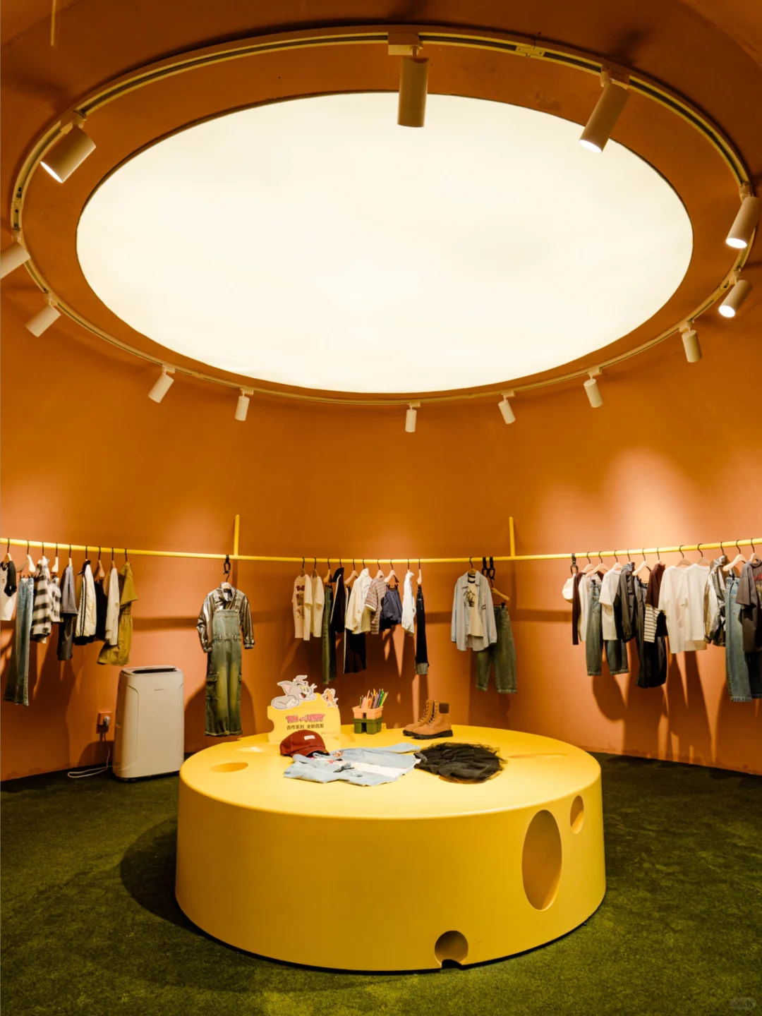 吹泡泡的大象，邀你打卡自然乐园