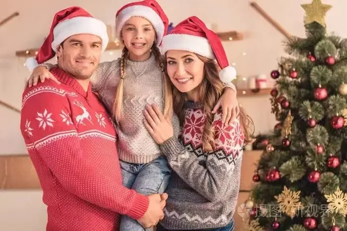 娄底充场人员观众充场临时演员扮演父母亲戚