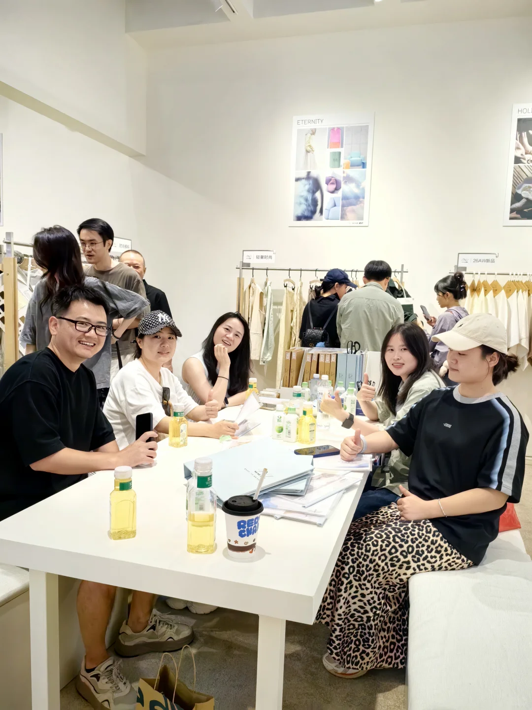 你们的热情，把我们展位都点燃了！?