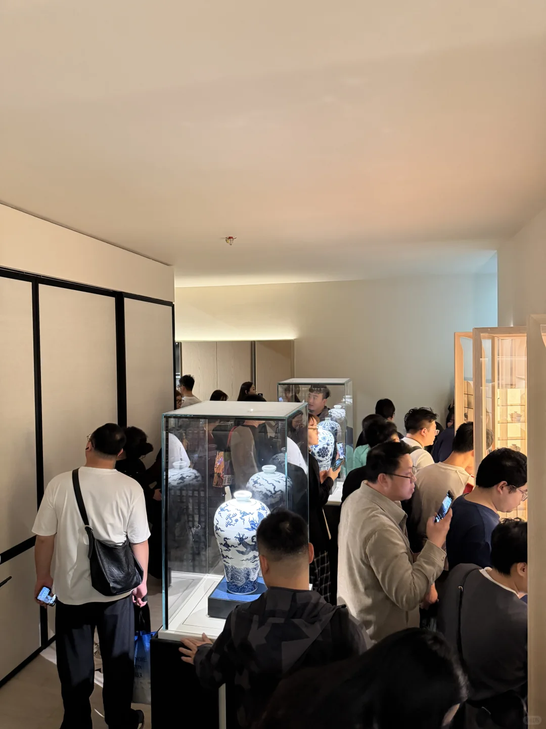 主案带团队暴走广州设计周!被「亲爱」主题戳