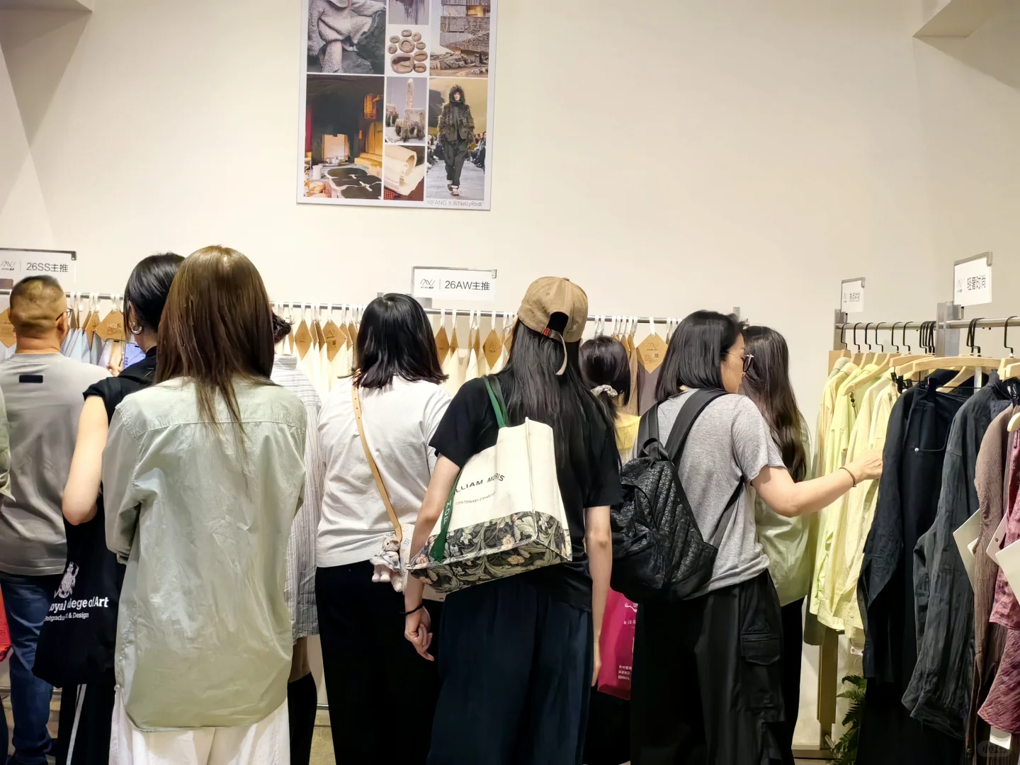 你们的热情，把我们展位都点燃了！?