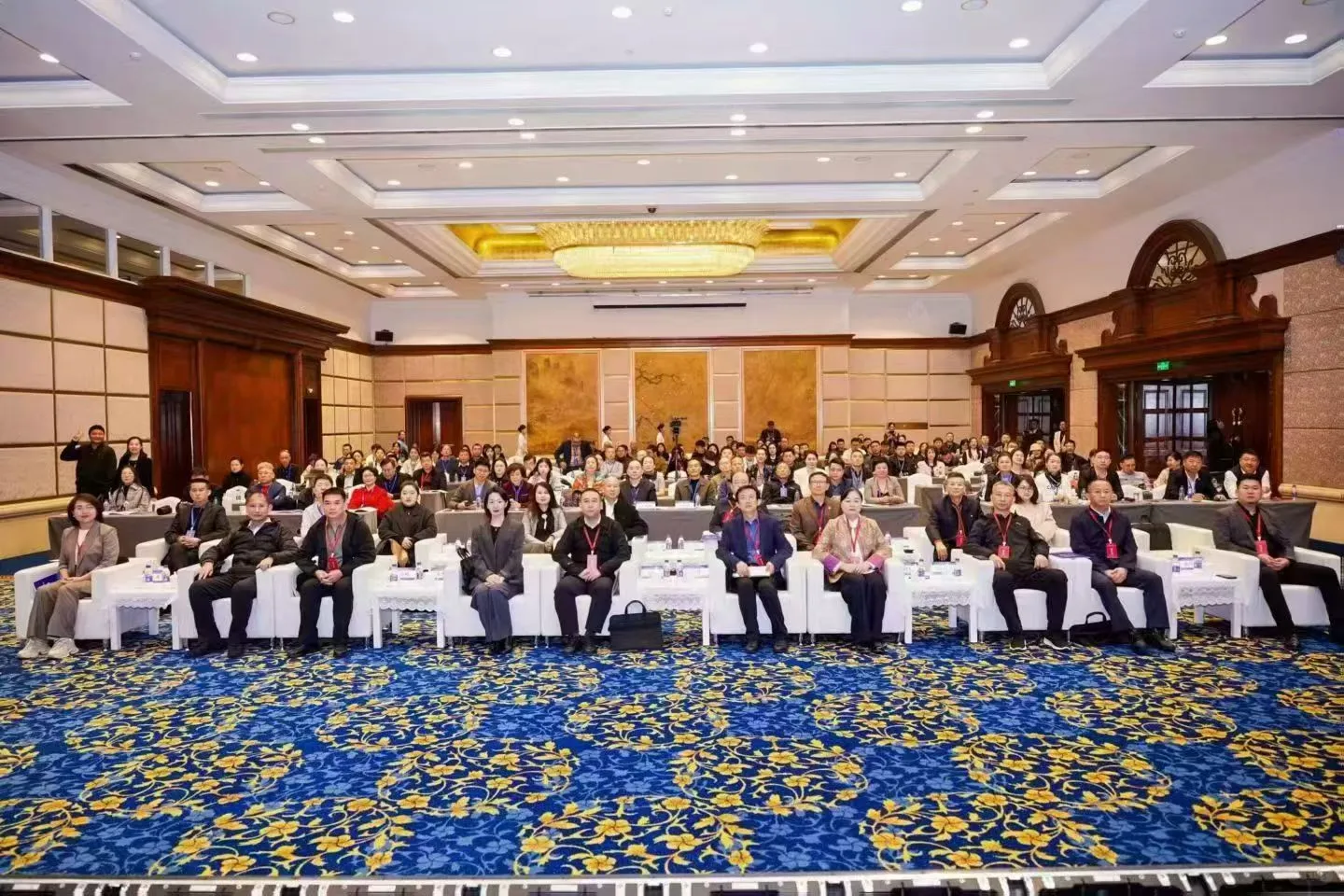 呼市跨境外贸公司，助力企业跨境出海