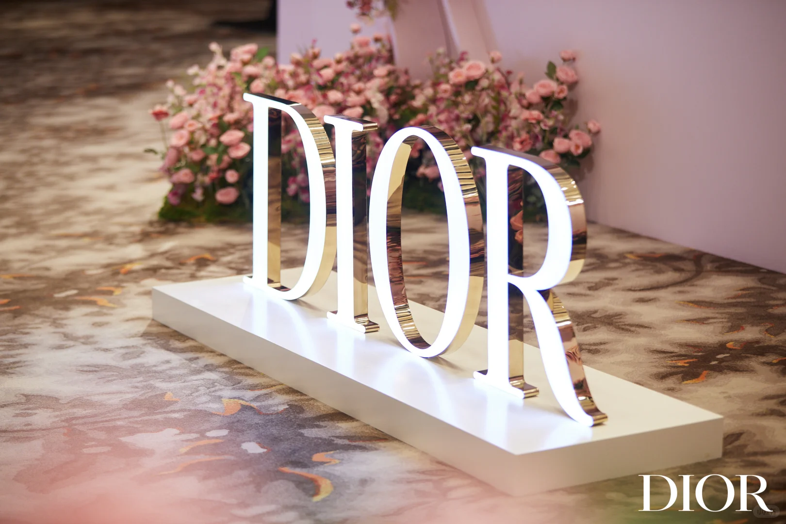 成都年会策划|成都年会布置|年会舞蹈节目