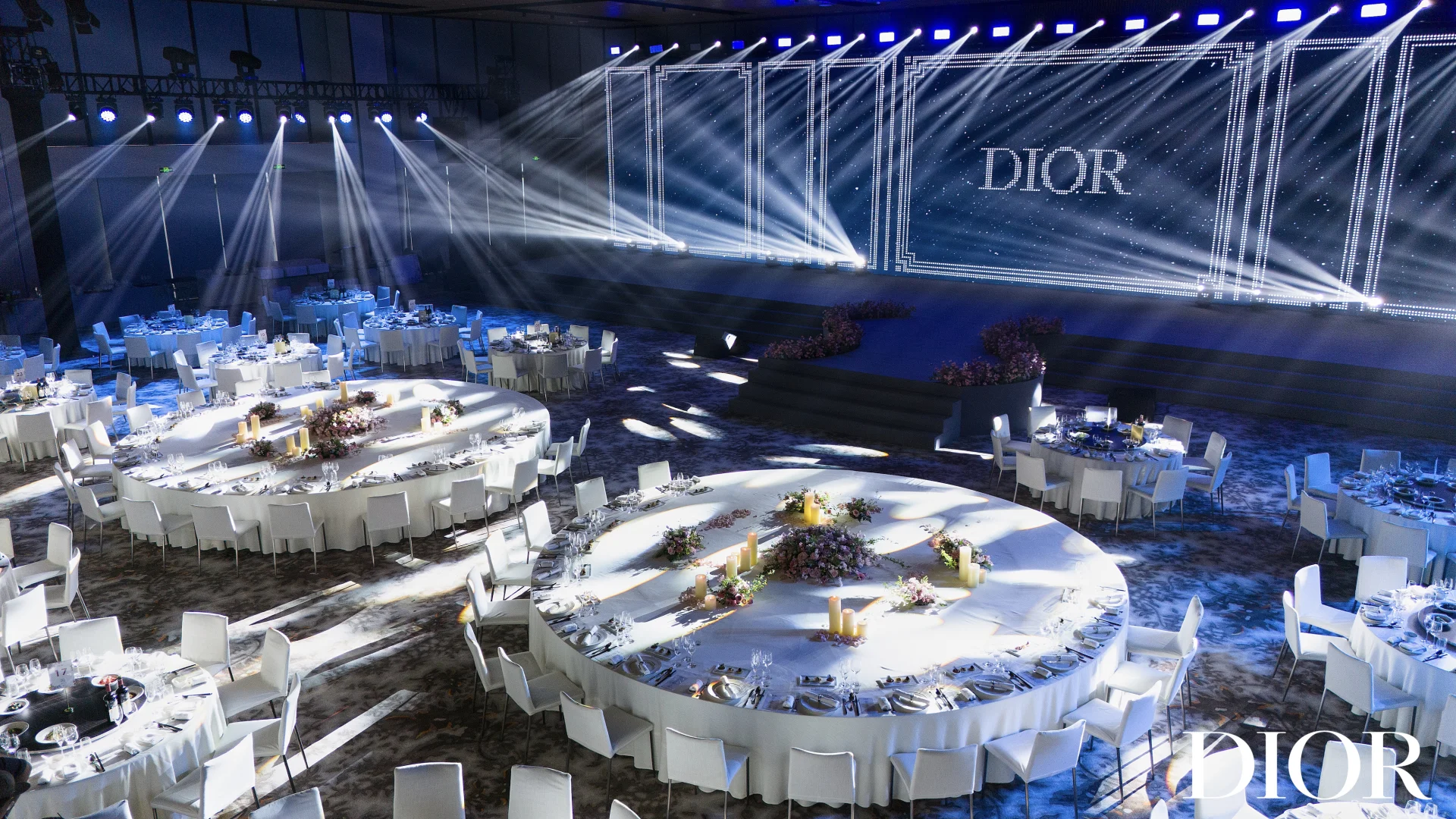 成都年会策划|成都年会布置|年会舞蹈节目