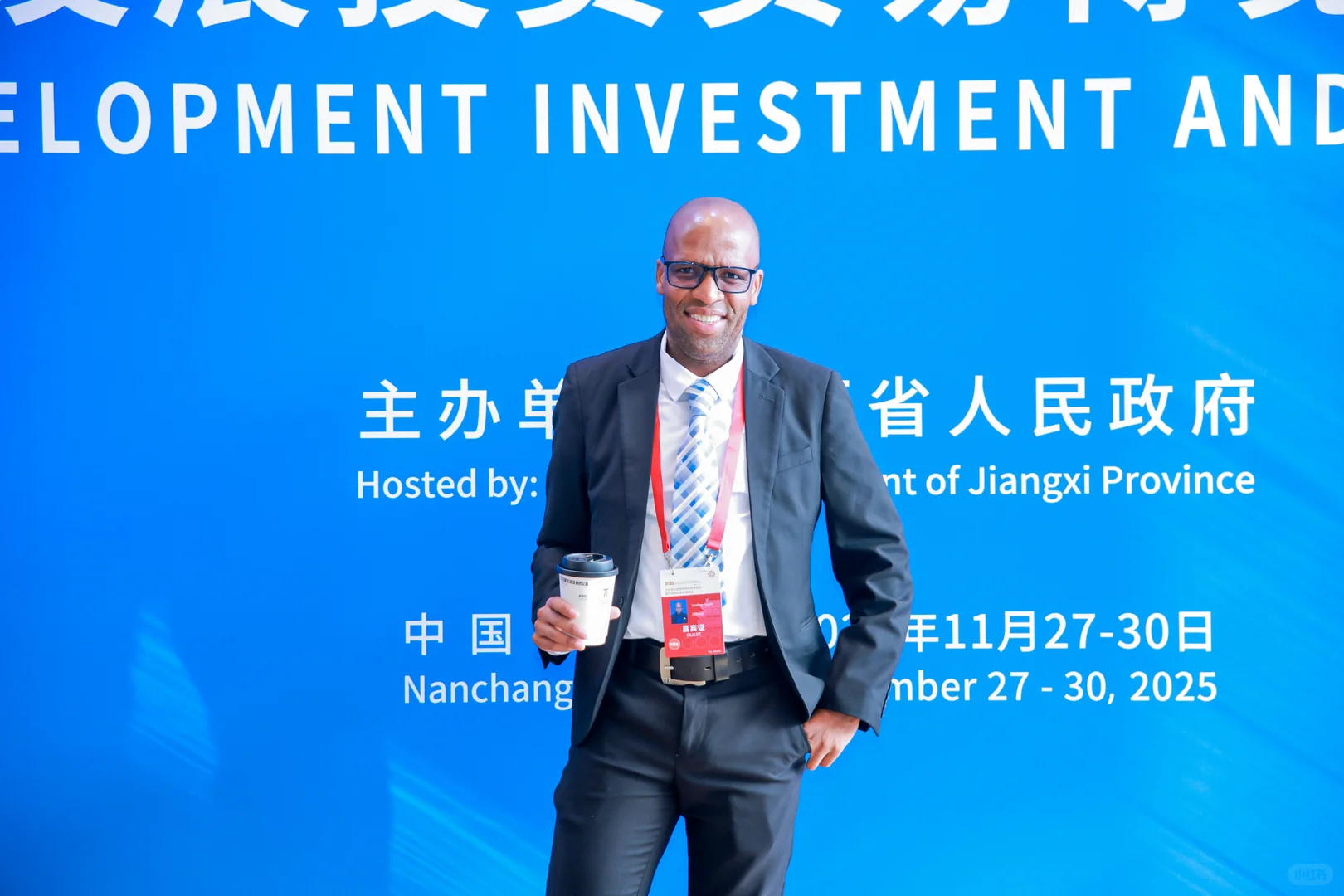 高端政务会议拍摄（照片直播）