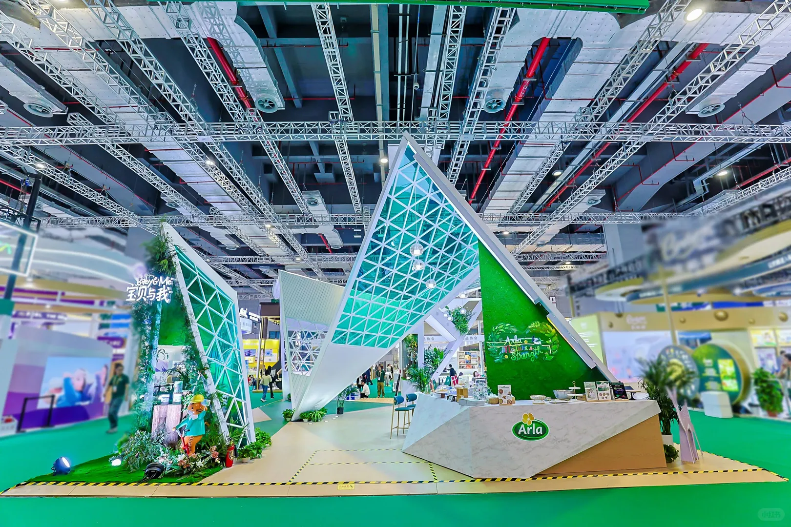 八赴进博会!Arla守护宝宝健康成长!