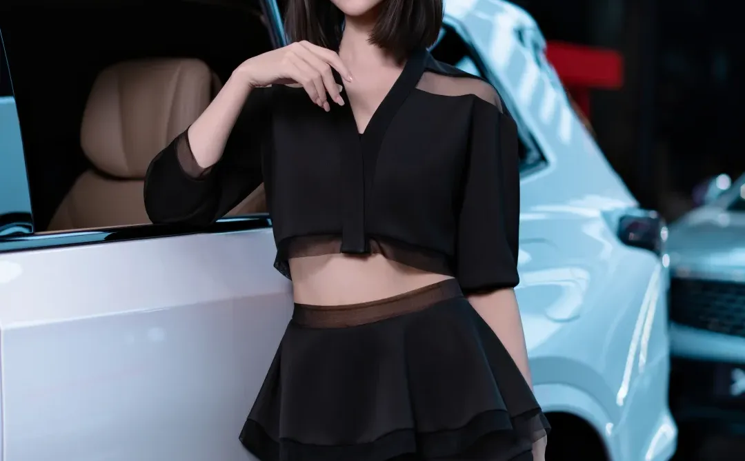 2025车展车模拍摄实拍03