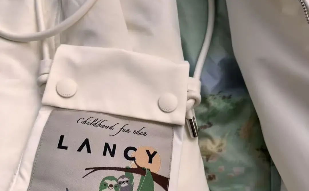 一直复购的外贸店，买到了心怡的新款鹅绒服