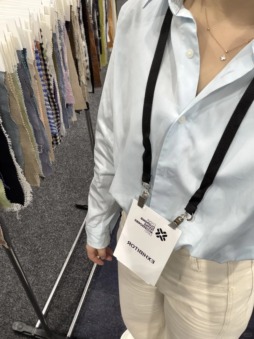 墨尔本展会翻译穿搭