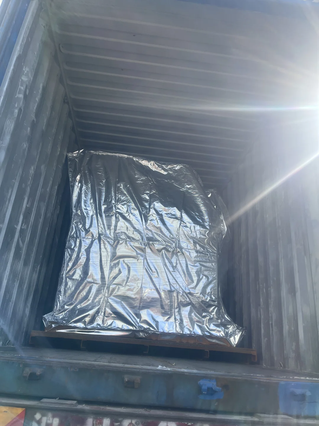 5柜俄罗斯清关派送装柜完成，等发车