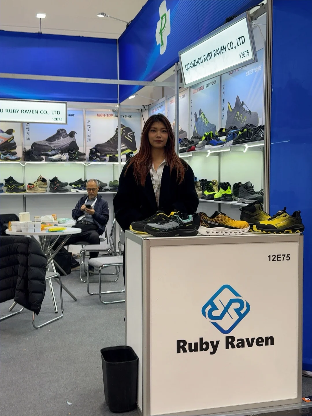 接杜塞MEDICA医疗展