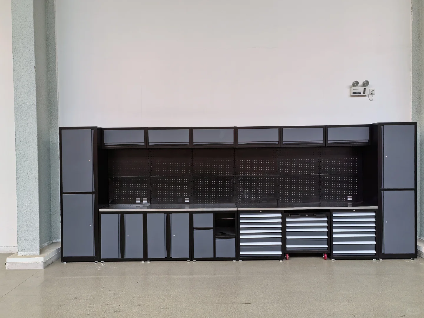 造车的车间真的太震撼了！