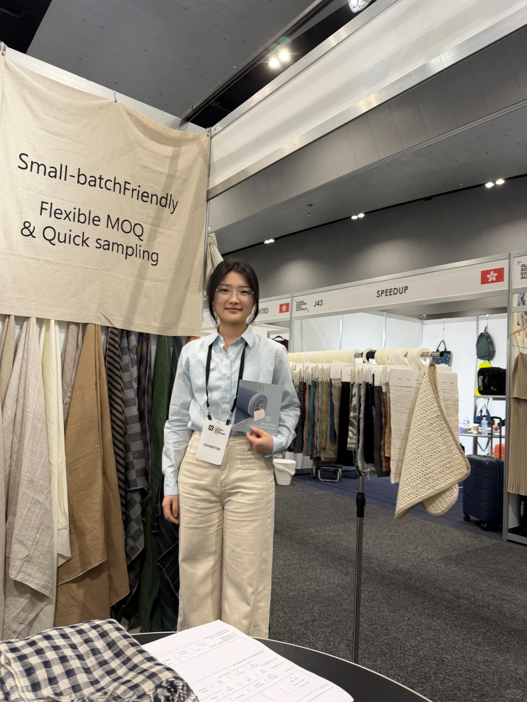 墨尔本展会翻译穿搭