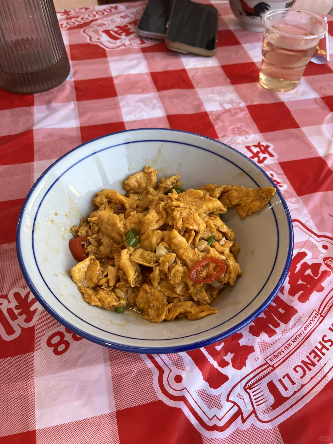 00后毕业女大钢材生卖钢第439天?