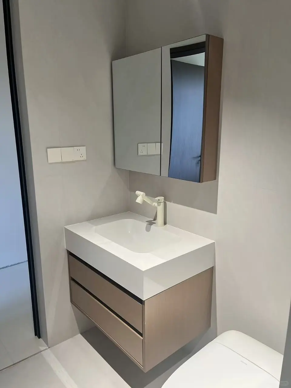 郑州浴室柜源头厂｜私人定制 批量直供 货源