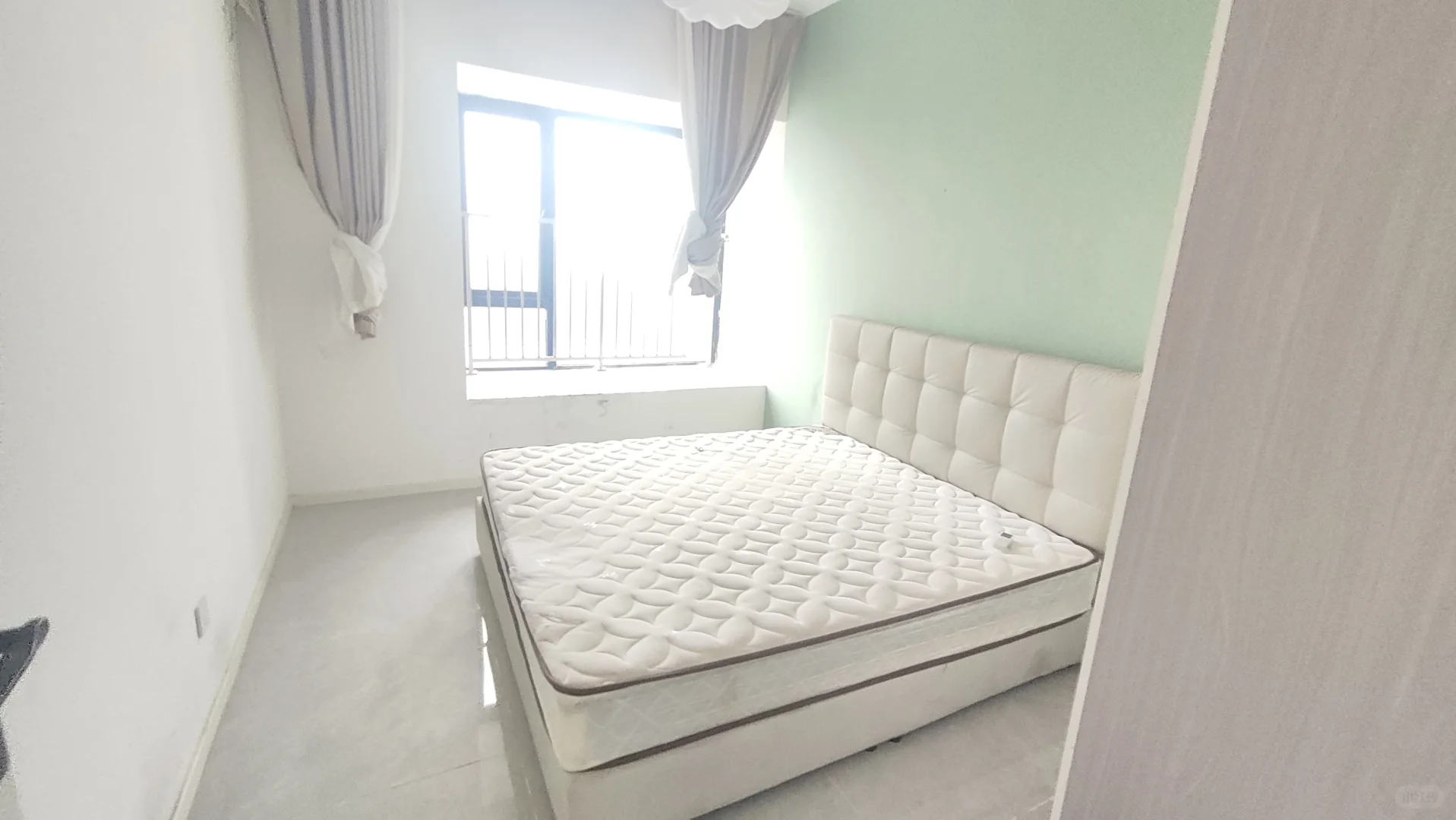 四川农业大学附近锦绣城三期精装套四出租