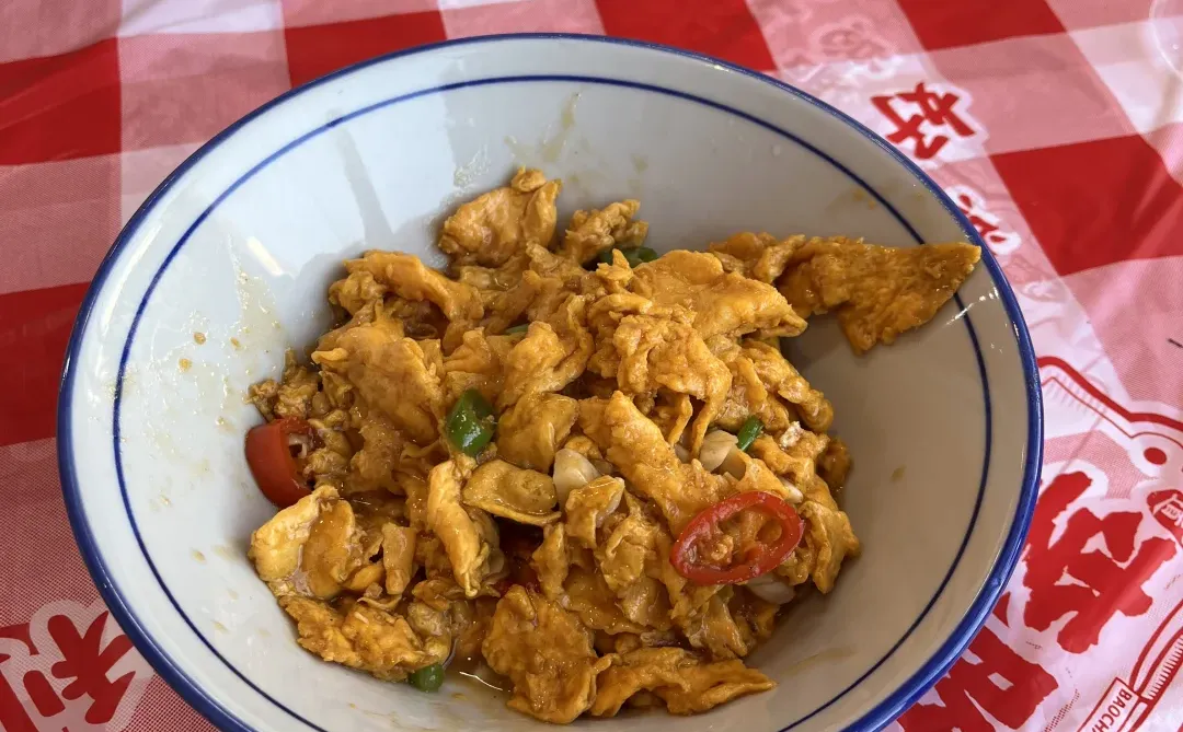 00后毕业女大钢材生卖钢第439天?