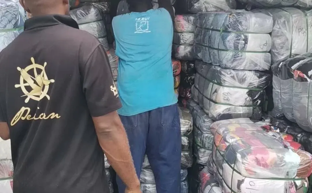 广州专业源头工厂出口二手衣服旧衣服