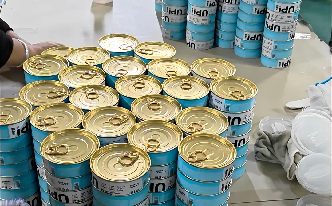 宠物湿粮加工厂 主食罐头、猫条、猫饭等