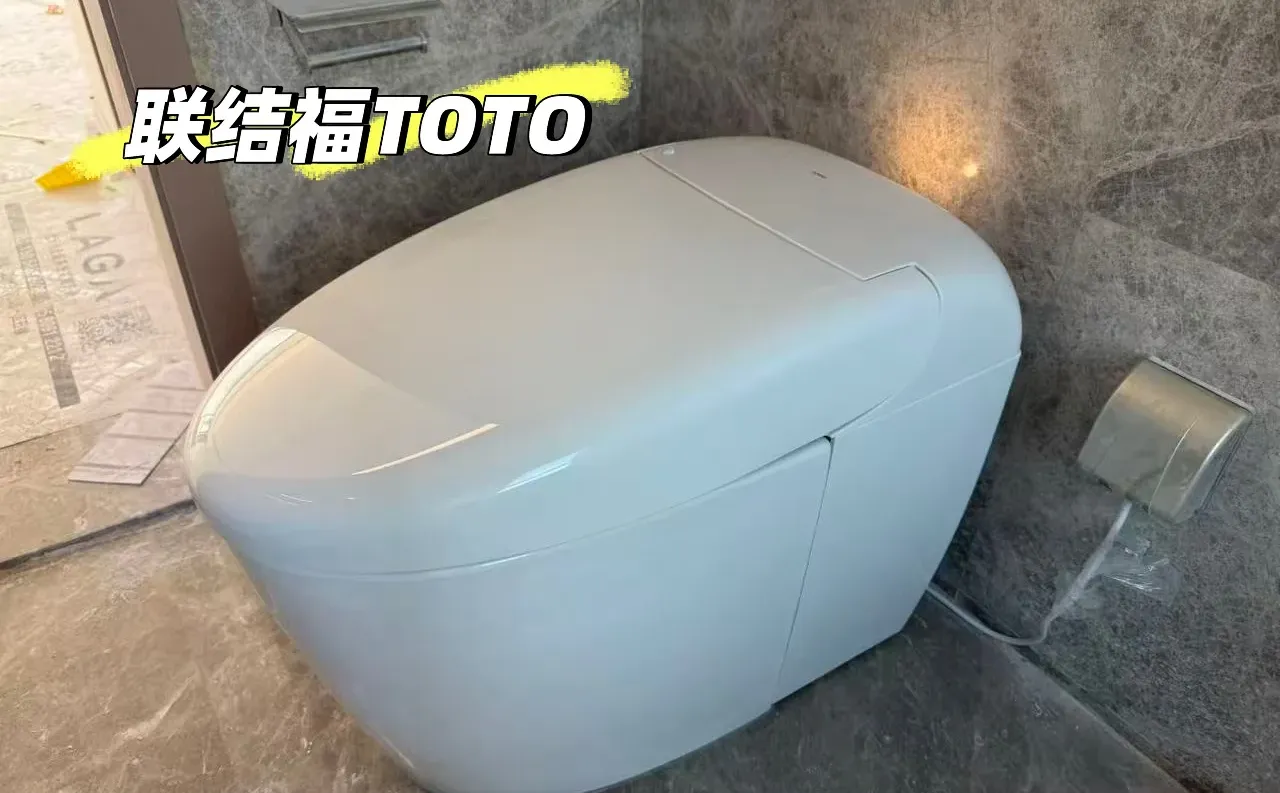 TOTO马桶