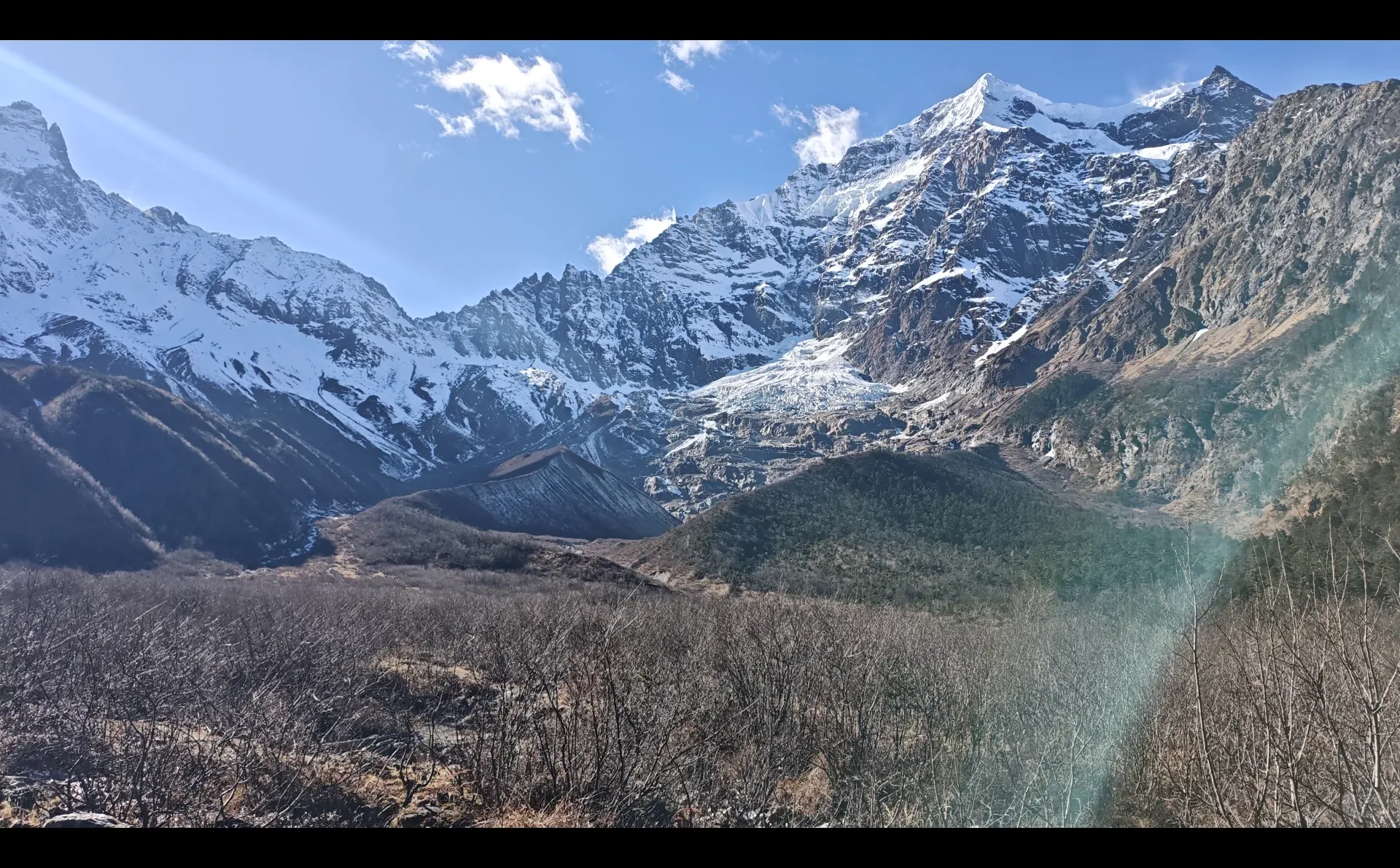 雨崩徒步Day2-冰湖切尼色:雨崩河溯源