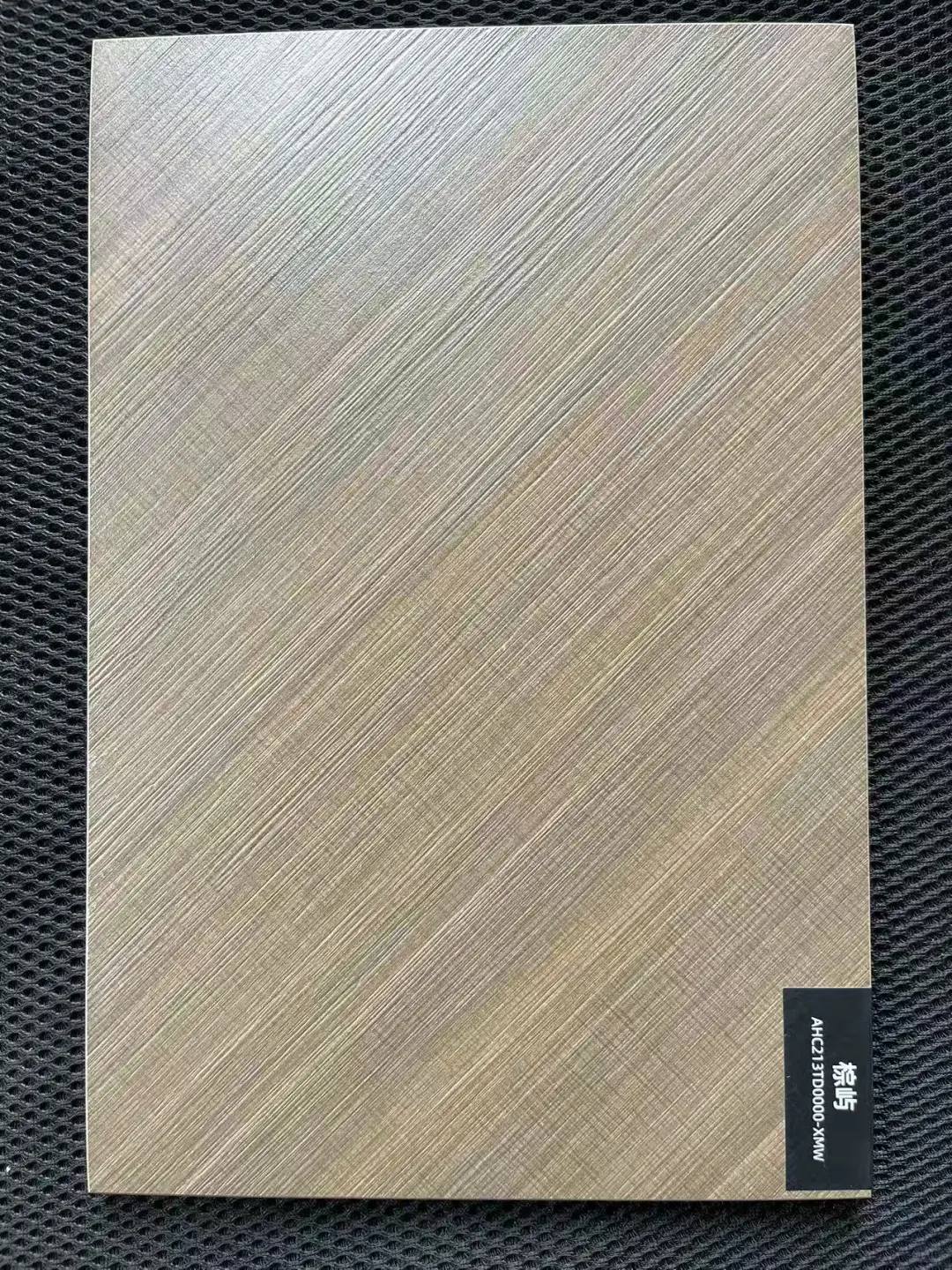 这么好看的岩板谁不爱呢？