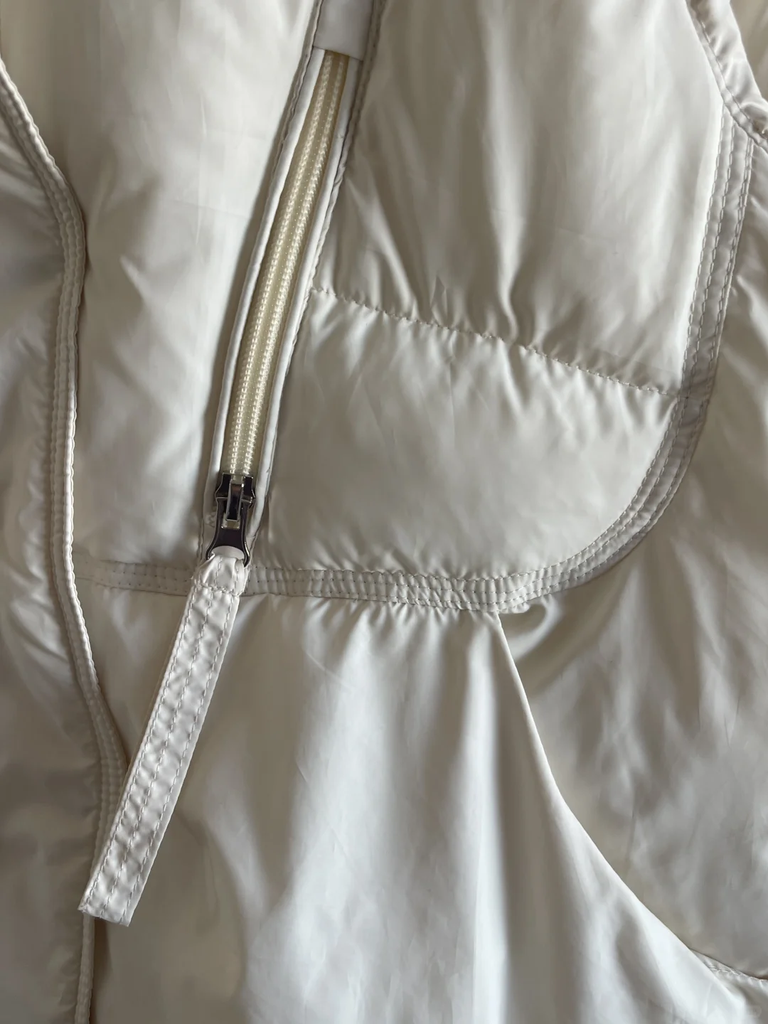 厂子里的棉服马甲有人要吗