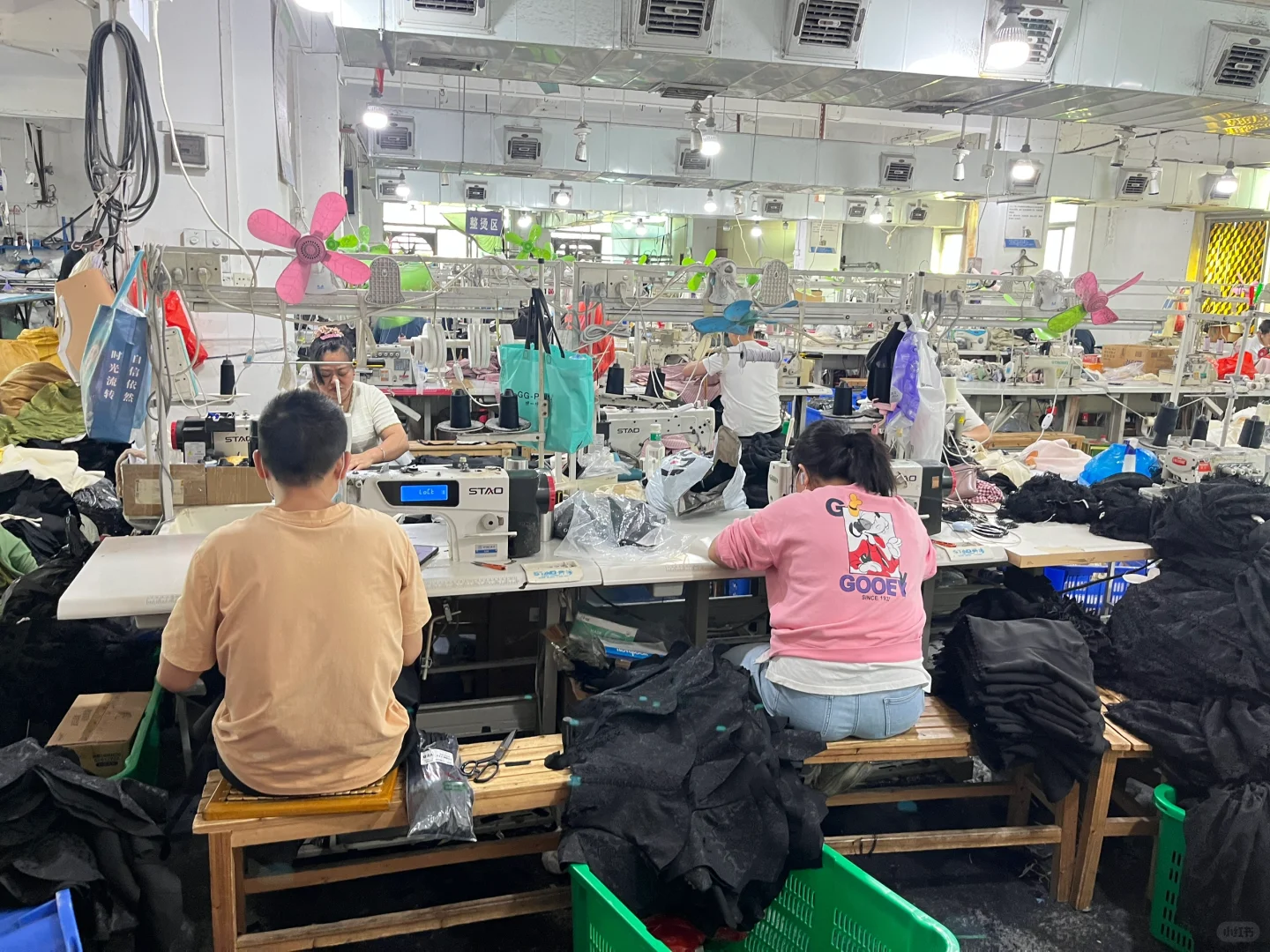 今年女装要wan了！大家都躺平了