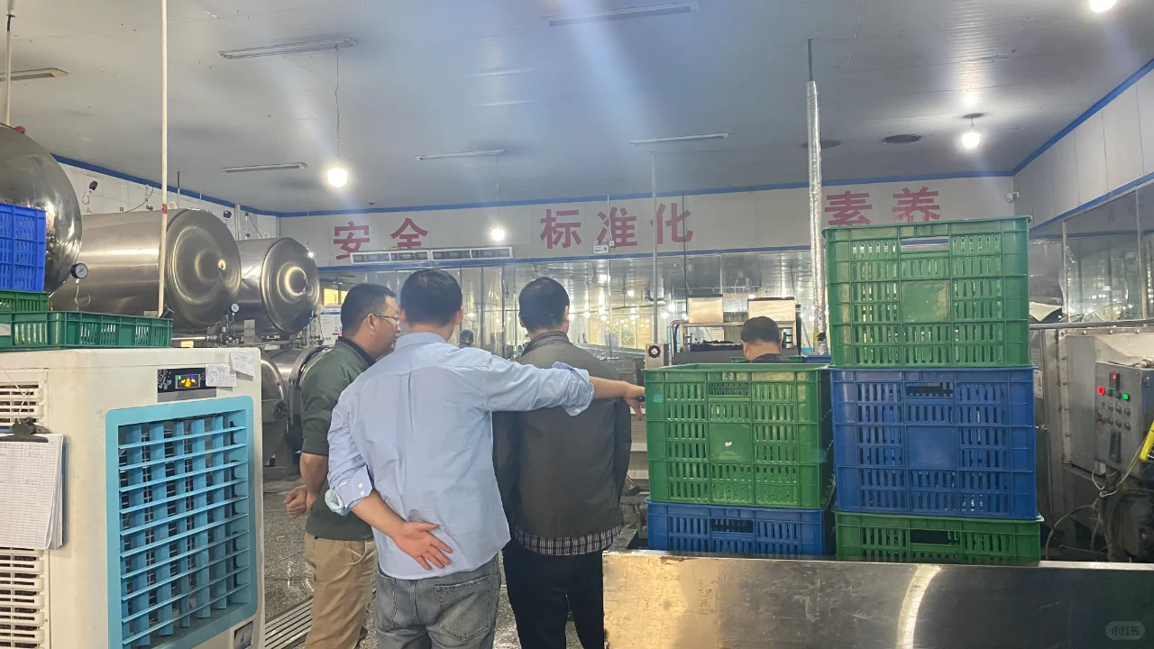 客户来四川罗城牛肉食品有限公司参观