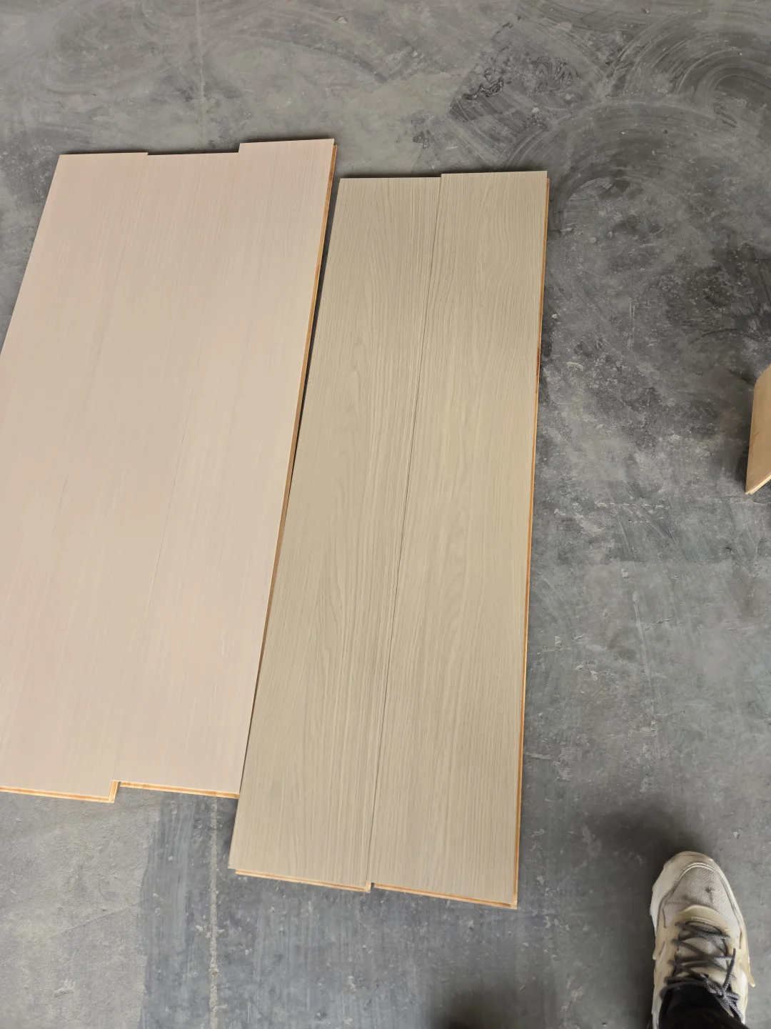 要样板，我拍给你嘛?