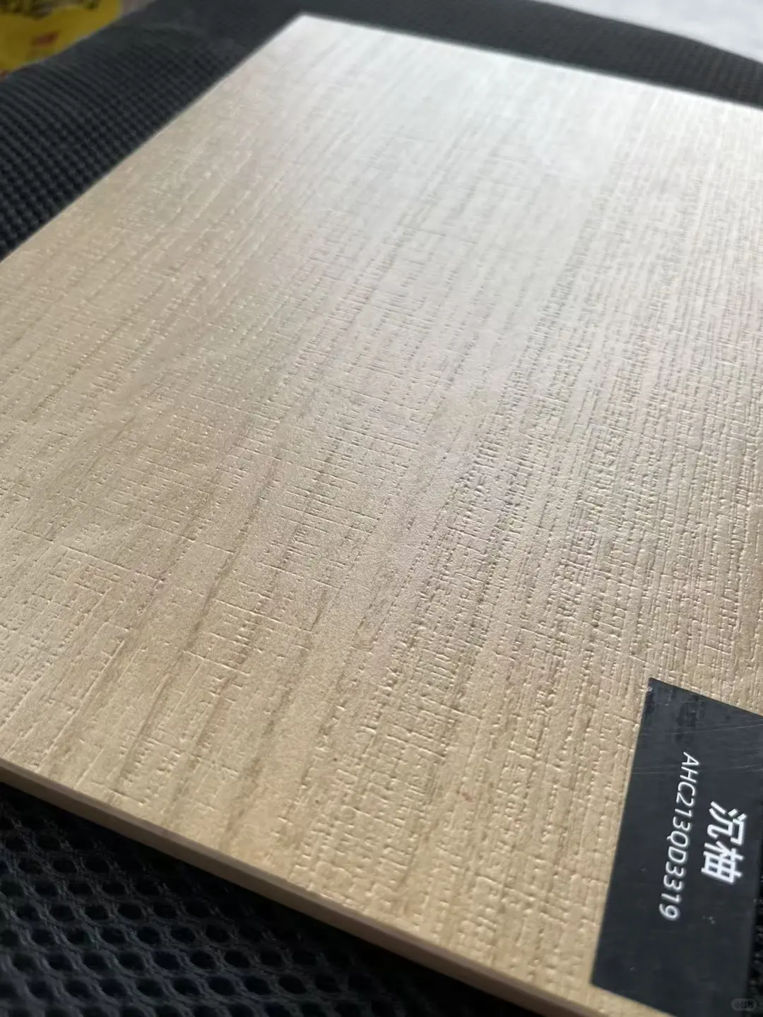 这么好看的岩板谁不爱呢？