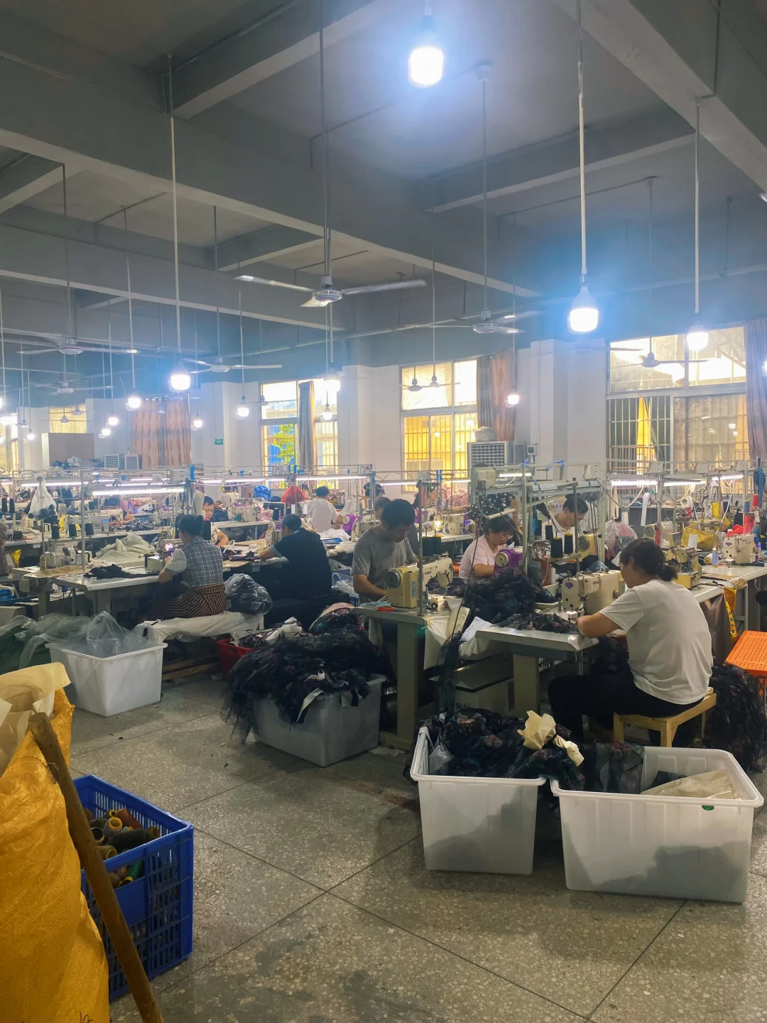 ??西班牙品牌找中国服装工厂？可以看这里