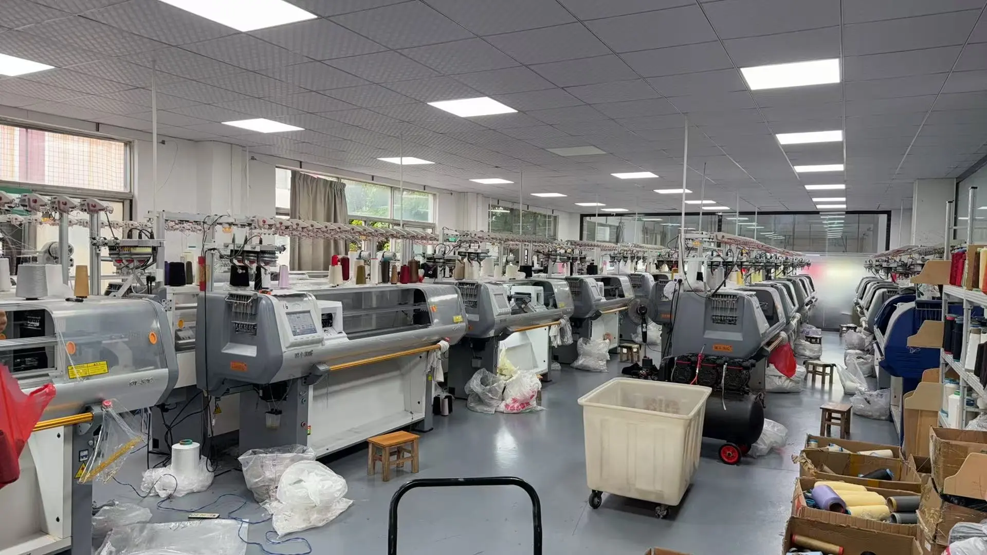 ?做外贸找源头工厂，秋冬爆款定制批发中