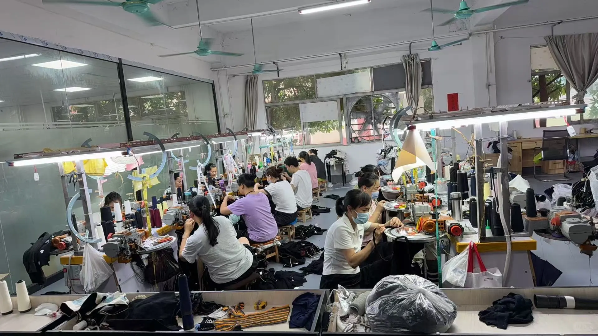 ?做外贸找源头工厂，秋冬爆款定制批发中